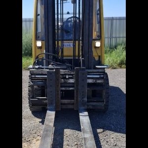 foto vzv LPG na 4t/4.2m boční posuv Hyster H4
